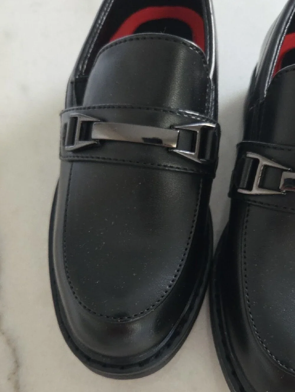 Bruno Marc Black Slip-On Loafers with Metal Accent Size 6
